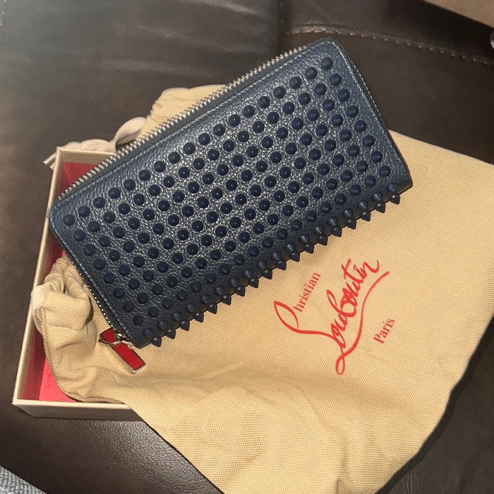 Christian Louboutin Spike Wallet 🩸